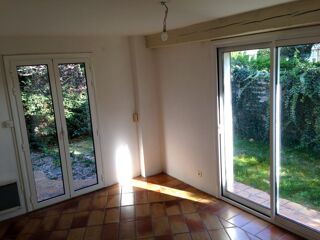  Appartement à louer 3 pièces 93 m²