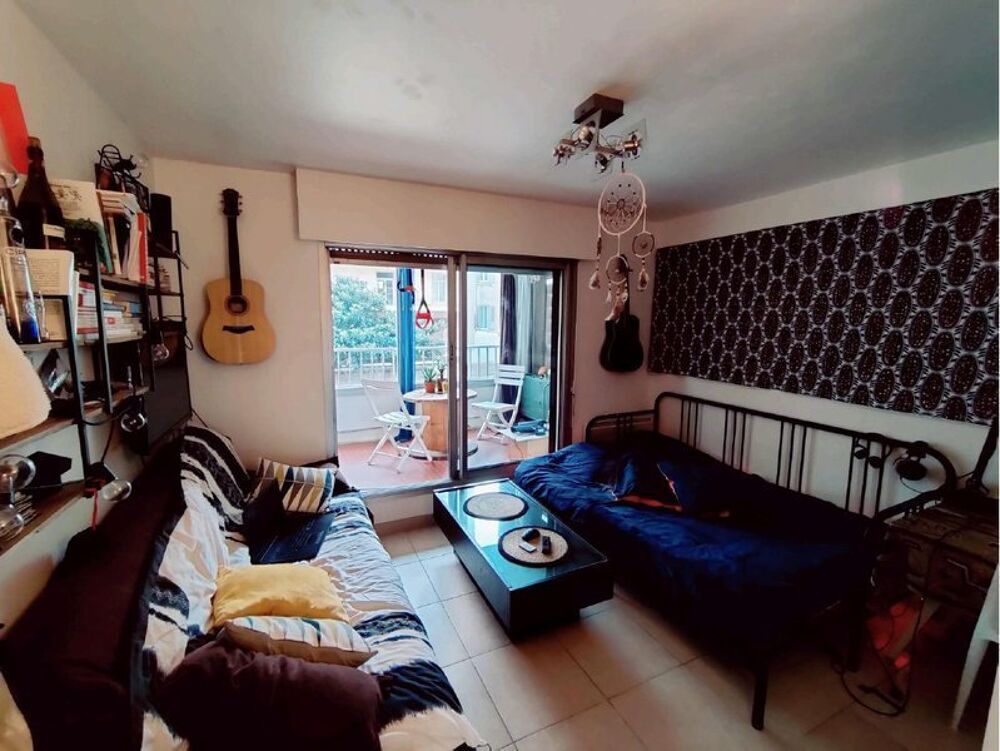 location Appartement - 1 pièce(s) - 20 m² Marseille 6