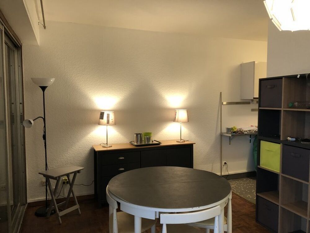 location Appartement - 1 pièce(s) - 30 m² Marseille 1