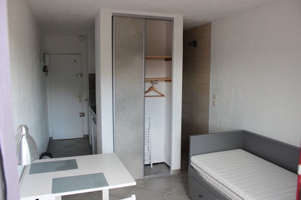 location Appartement - 1 pice(s) - 17 m Aix-en-Provence (13090)
