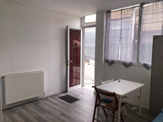  Appartement à louer 1 pièce 25 m²