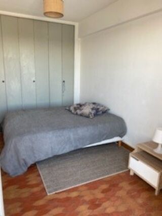  Appartement à louer 2 pièces 38 m²