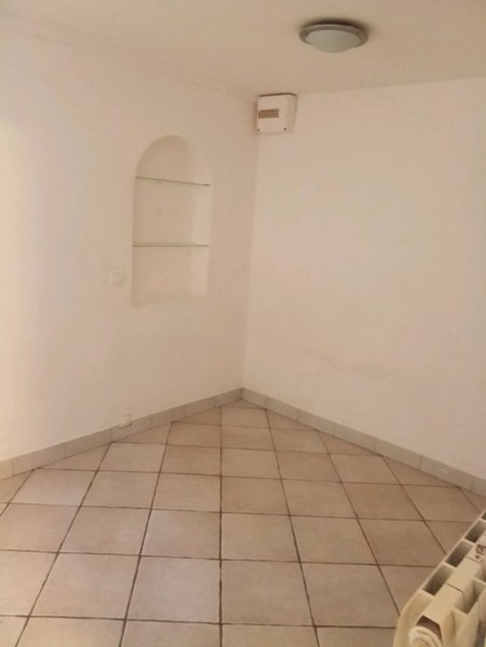 13240 SEPTEMES LES VALLONS ds Villa T2 54m² habitable, S....