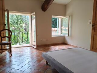  Appartement à louer 2 pièces 60 m²