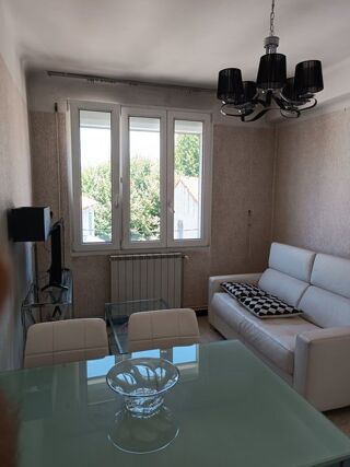  Appartement à louer 2 pièces 54 m²