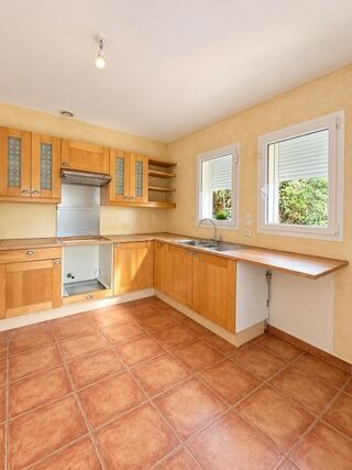 location Maison - 4 pièce(s) - 122 m² Marseille 8