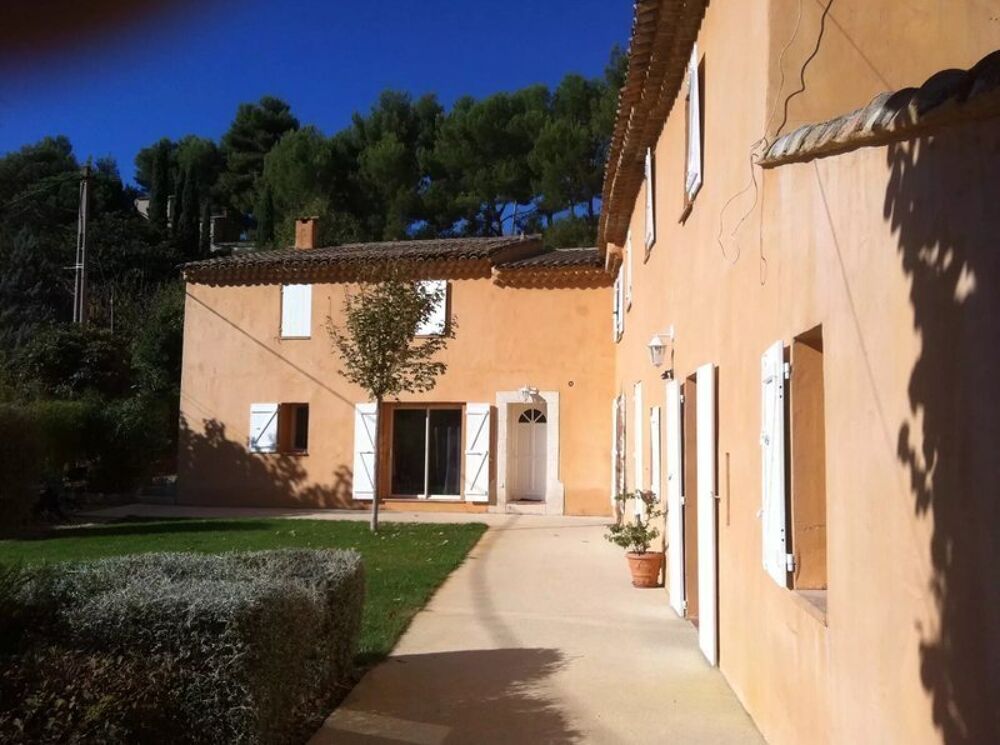 location Maison - 2 pièce(s) - 50 m² Roquevaire (13360)