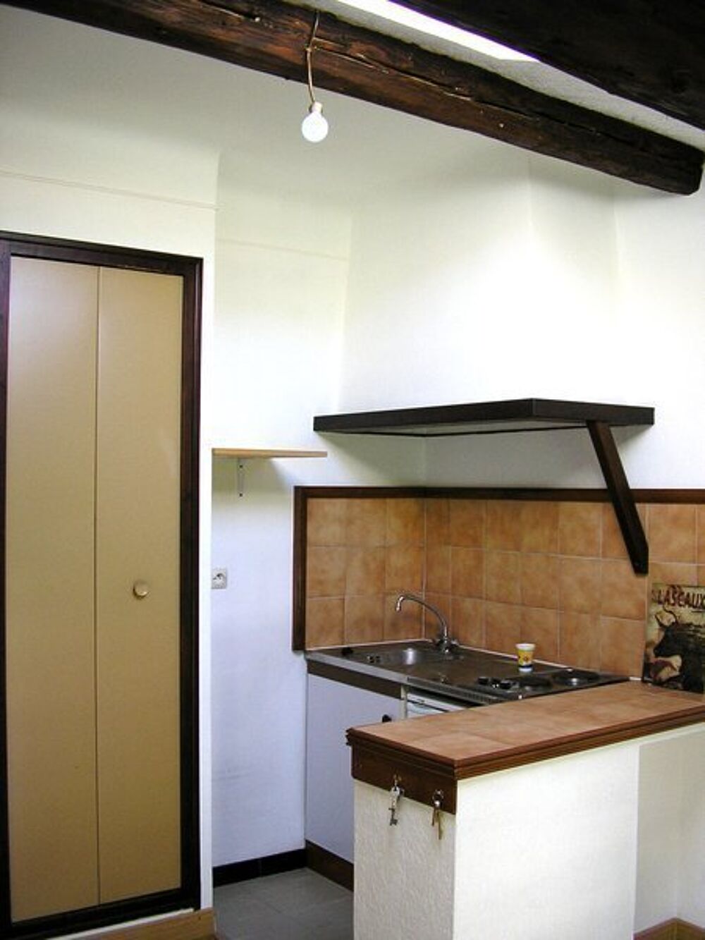 location Appartement - 2 pièce(s) - 28 m² Cadolive (13950)