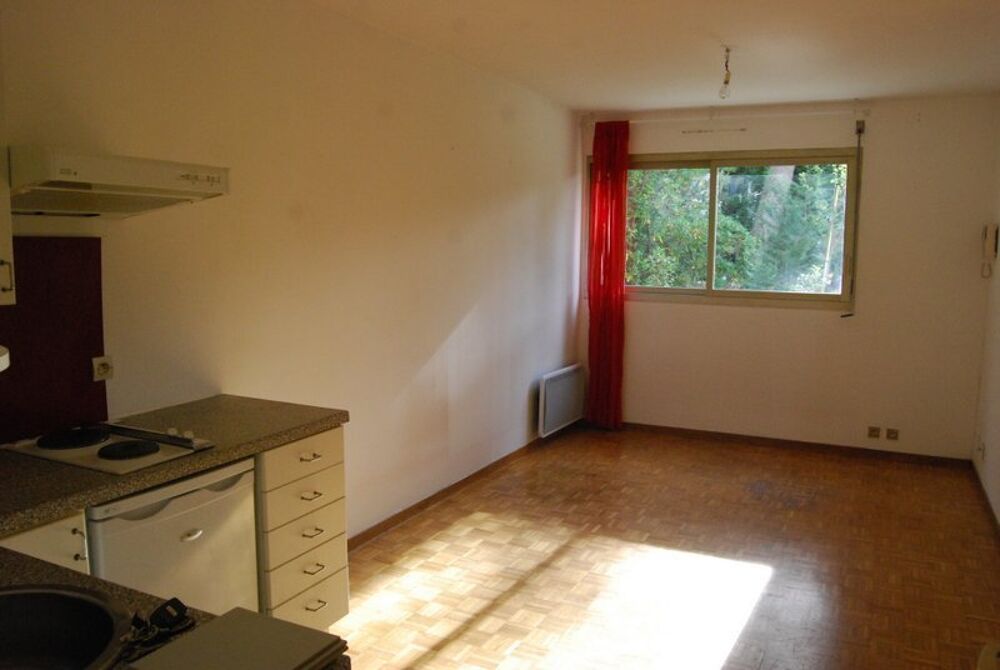 location Appartement - 1 pièce(s) - 22 m² Marseille 9