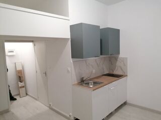  Appartement à louer 1 pièce 23 m² Marseille