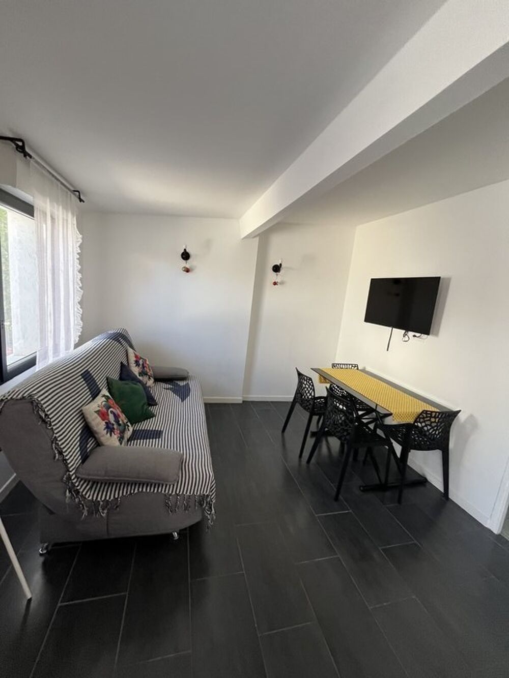 location Maison - 3 pièce(s) - 70 m² Marseille 8