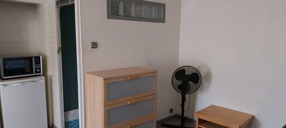 location Appartement - 1 pièce(s) - 25 m² Marseille 6