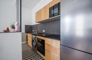  Appartement à louer 4 pièces 92 m²