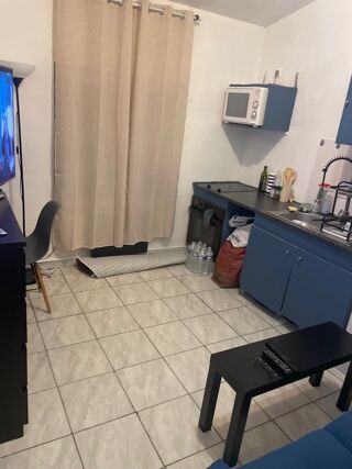 Appartement à louer 1 pièce 27 m²
