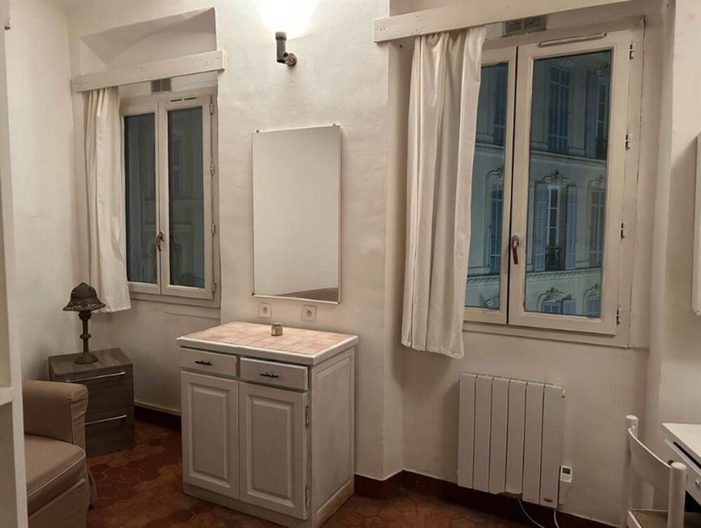 location Appartement - 1 pice(s) - 20 m Marseille 1