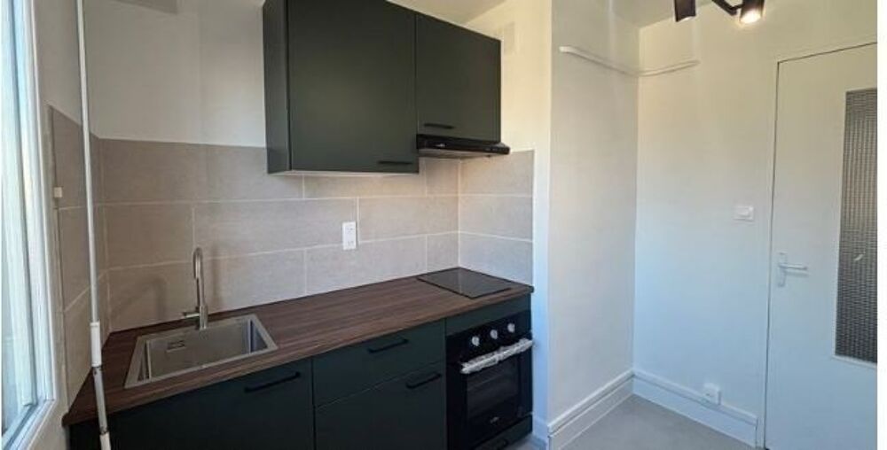 location Appartement - 3 pièce(s) - 47 m² Marseille 5