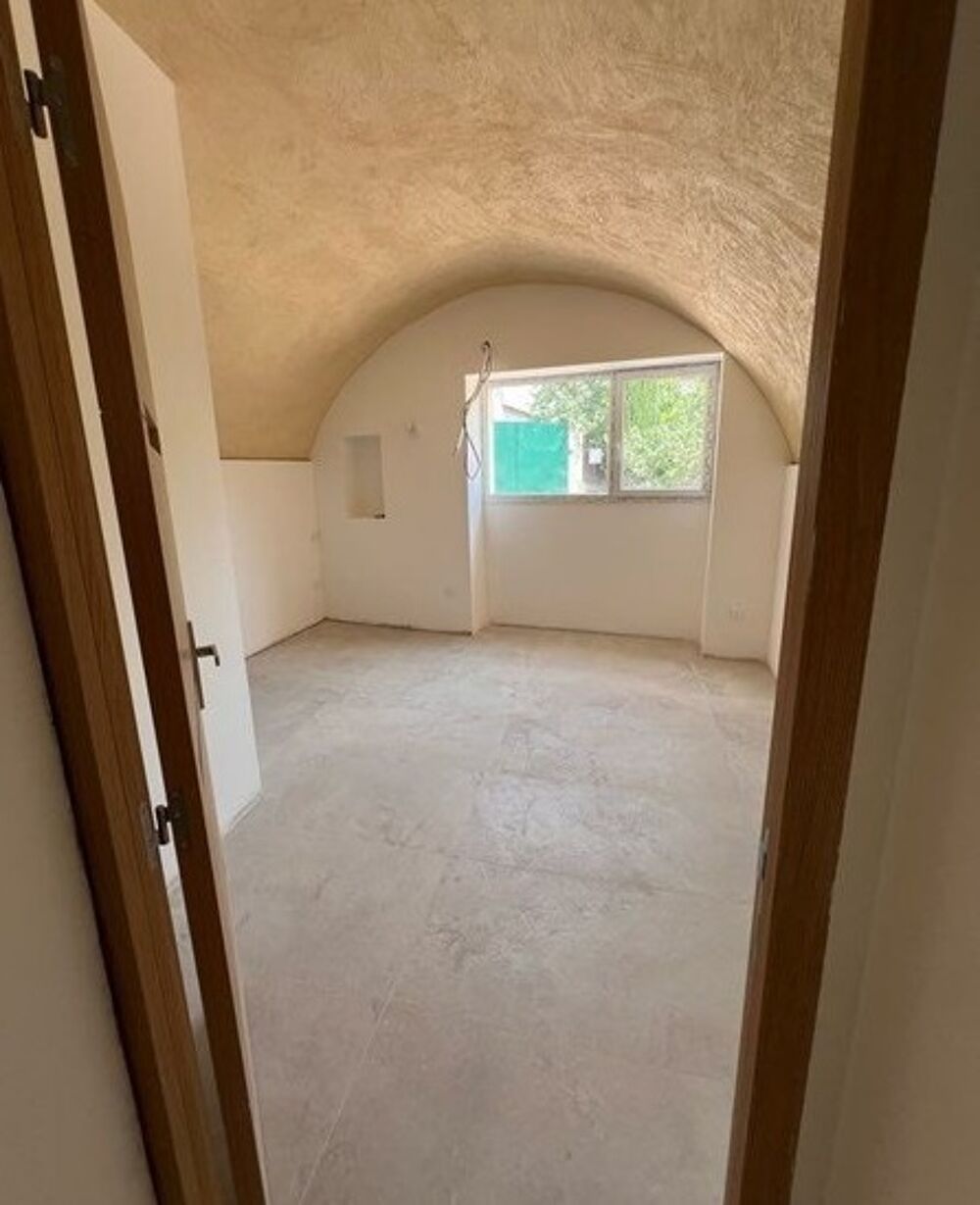 location Appartement - 3 pièce(s) - 70 m² Allauch (13190)