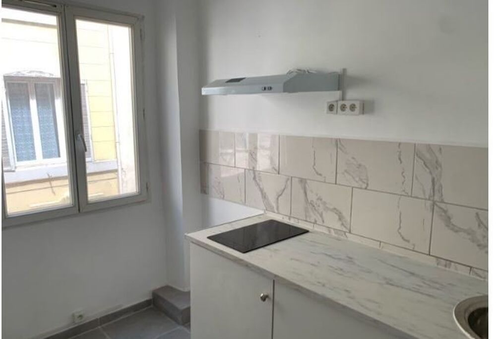 location Appartement - 1 pièce(s) - 20 m² Marseille 1
