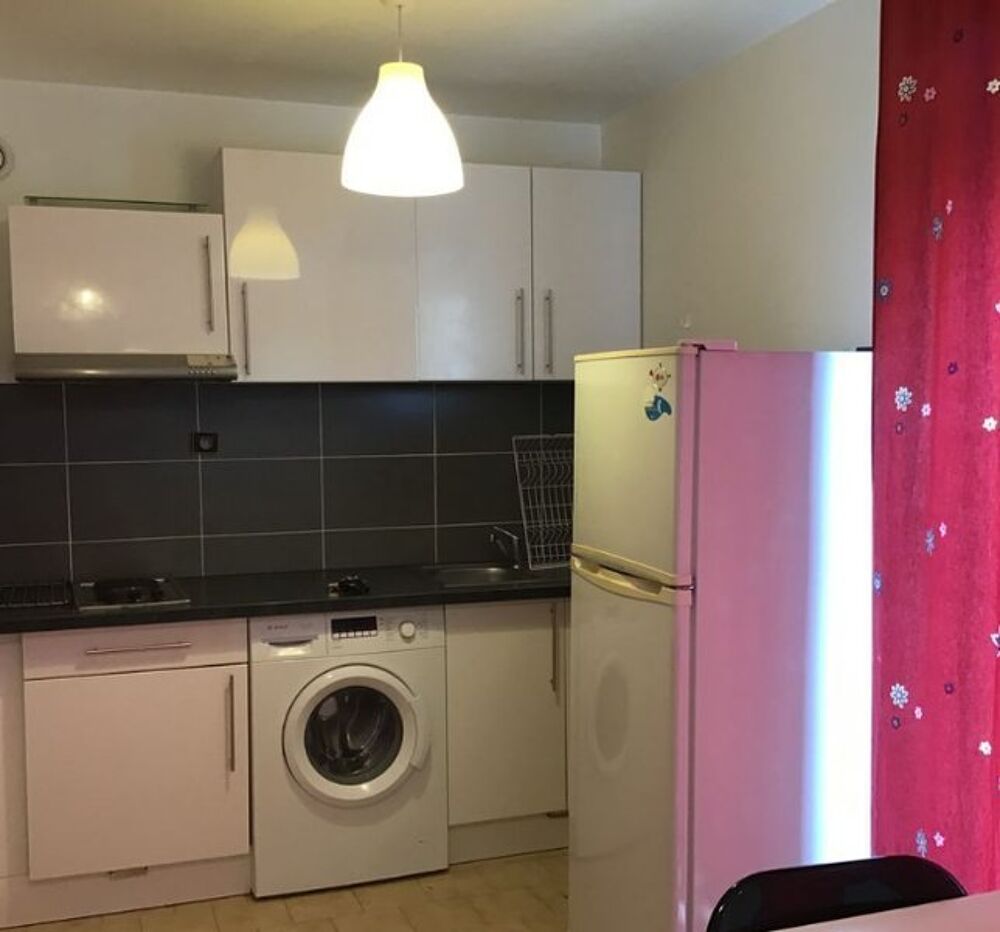 location Appartement - 1 pièce(s) - 30 m² Marseille 8