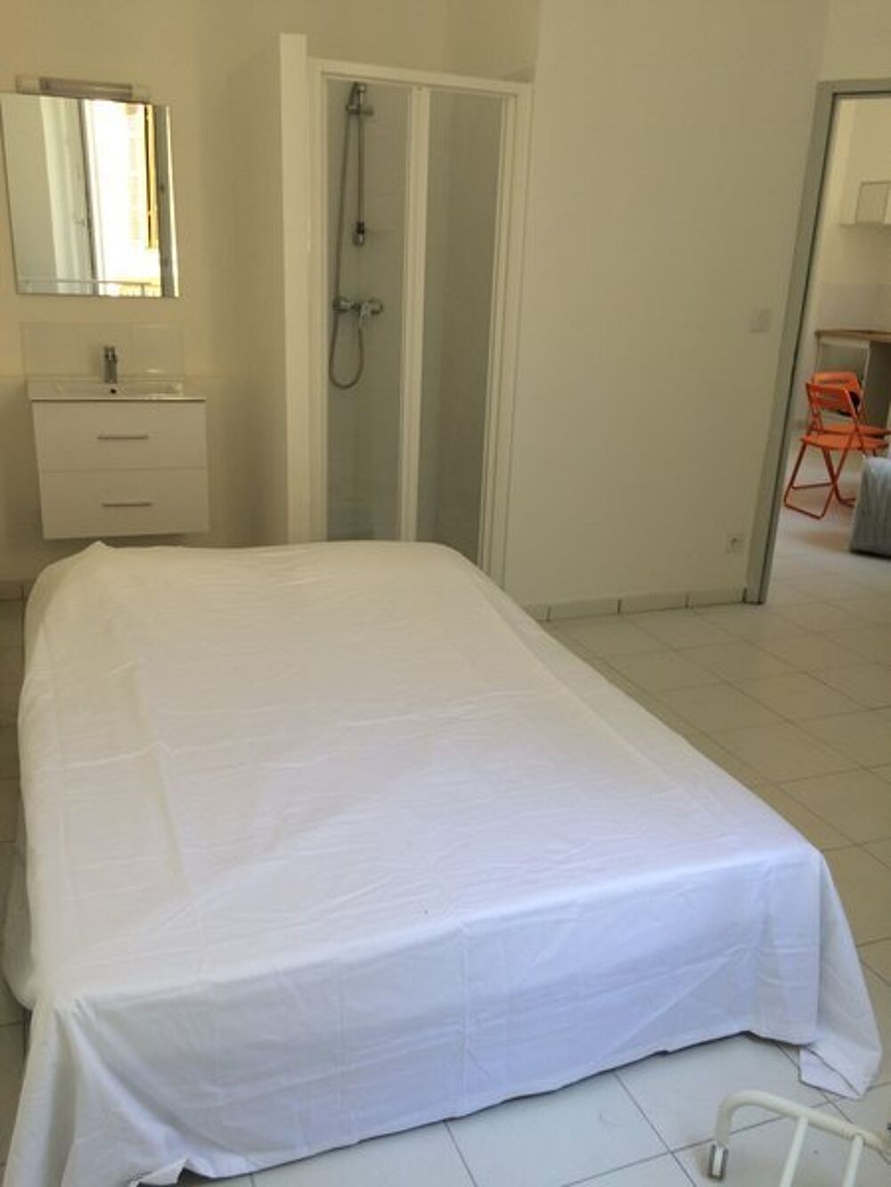 location Appartement - 2 pièce(s) - 25 m² Marseille 6
