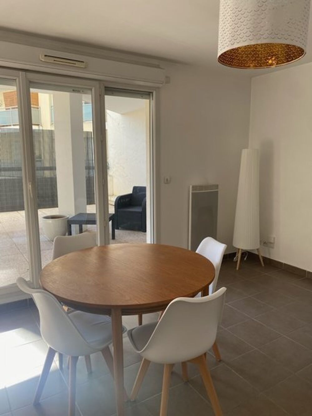 location Appartement - 2 pièce(s) - 45 m² Marseille 8