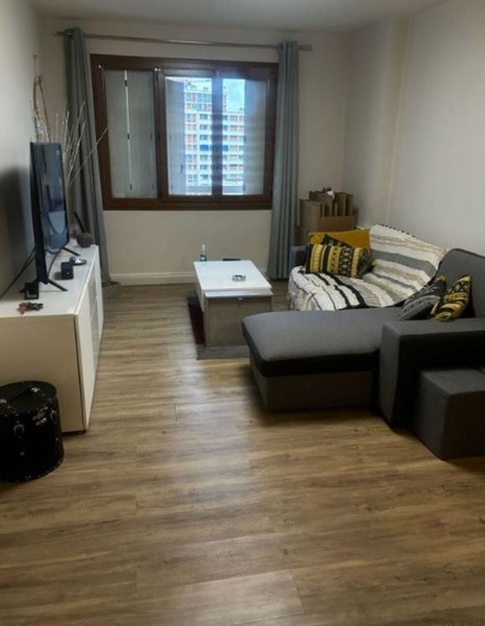 location Appartement - 2 pièce(s) - 43 m² Marseille 5