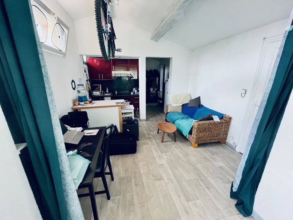 13260 Centre Ville CASSIS ds Villa T2 42m2 avec vue Mer.....