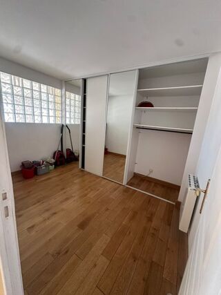  Appartement à louer 5 pièces 123 m²