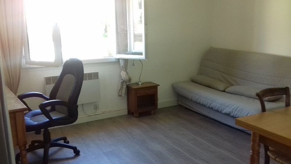 location Appartement - 1 pièce(s) - 25 m² Aix-en-Provence (13100)