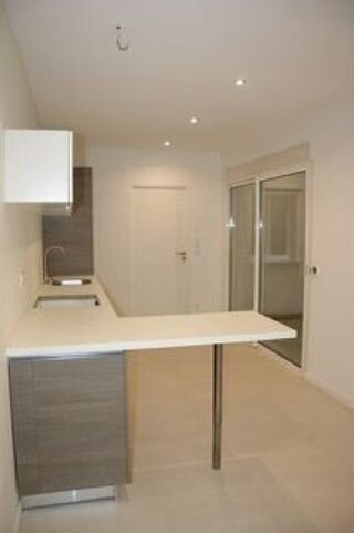  Appartement  louer 3 pices 86 m