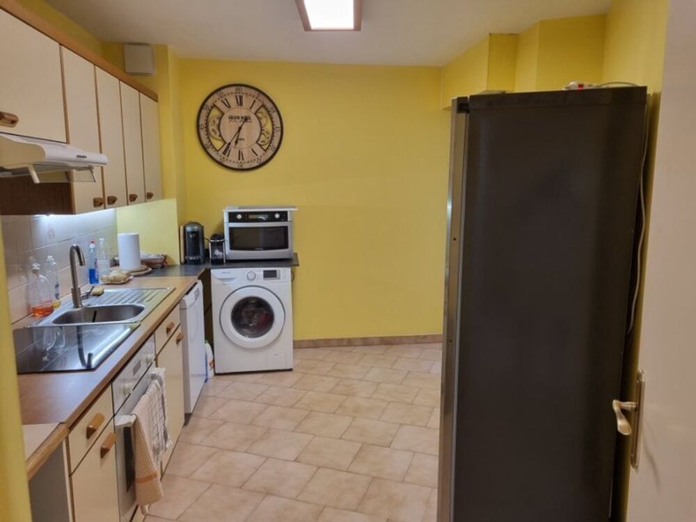 location Appartement - 2 pièce(s) - 70 m² Marseille 8
