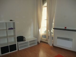 Appartement à louer 1 pièce 33 m²