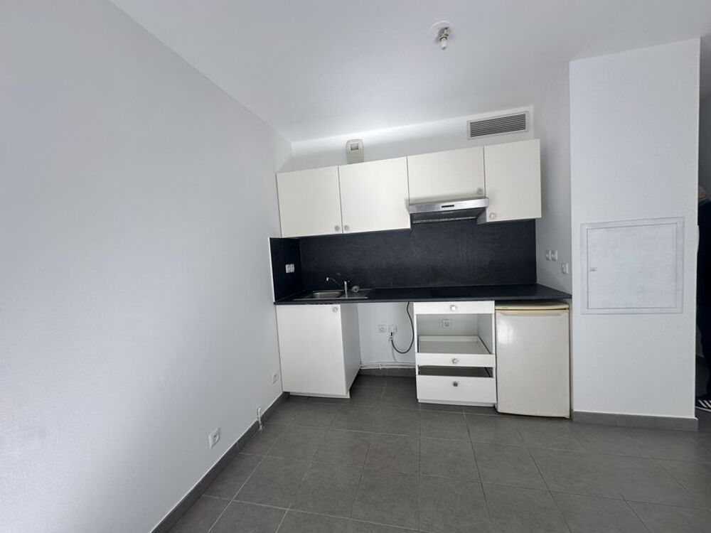 location Appartement - 1 pièce(s) - 28 m² Marseille 10