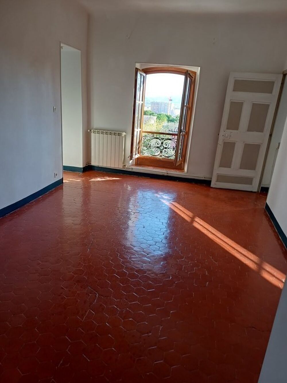 location Appartement - 2 pièce(s) - 55 m² Marseille 13