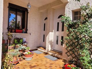  Appartement à louer 3 pièces 71 m²