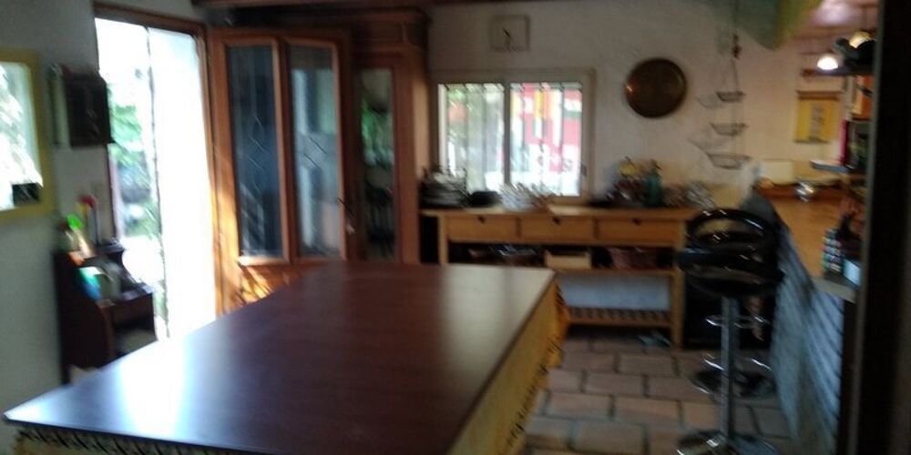 location Maison - 3 pièce(s) - 95 m² Évenos (83330)