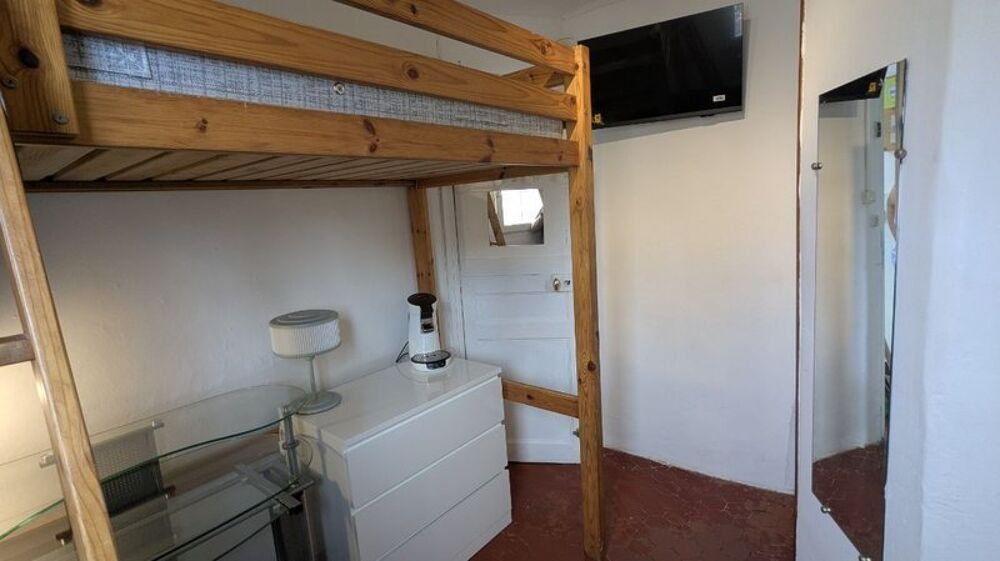 location Appartement - 1 pièce(s) - 11 m² Marseille 1