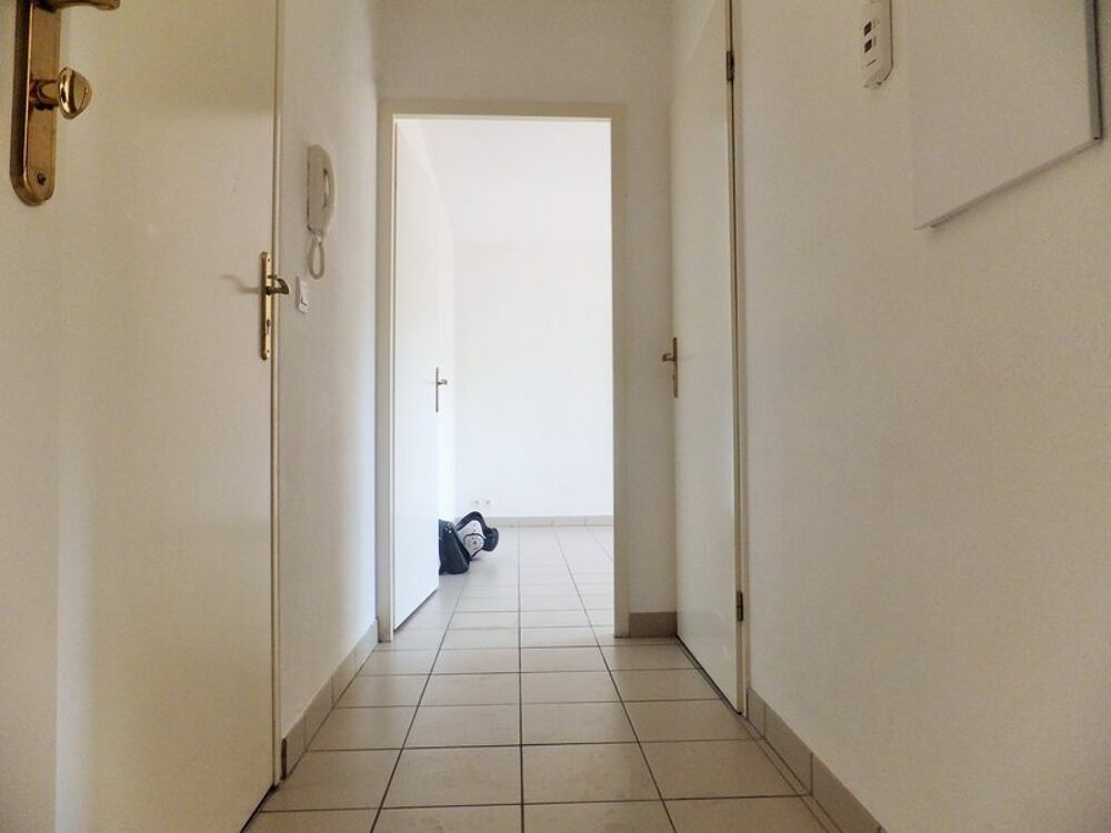 location Appartement - 2 pièce(s) - 45 m² Marseille 13