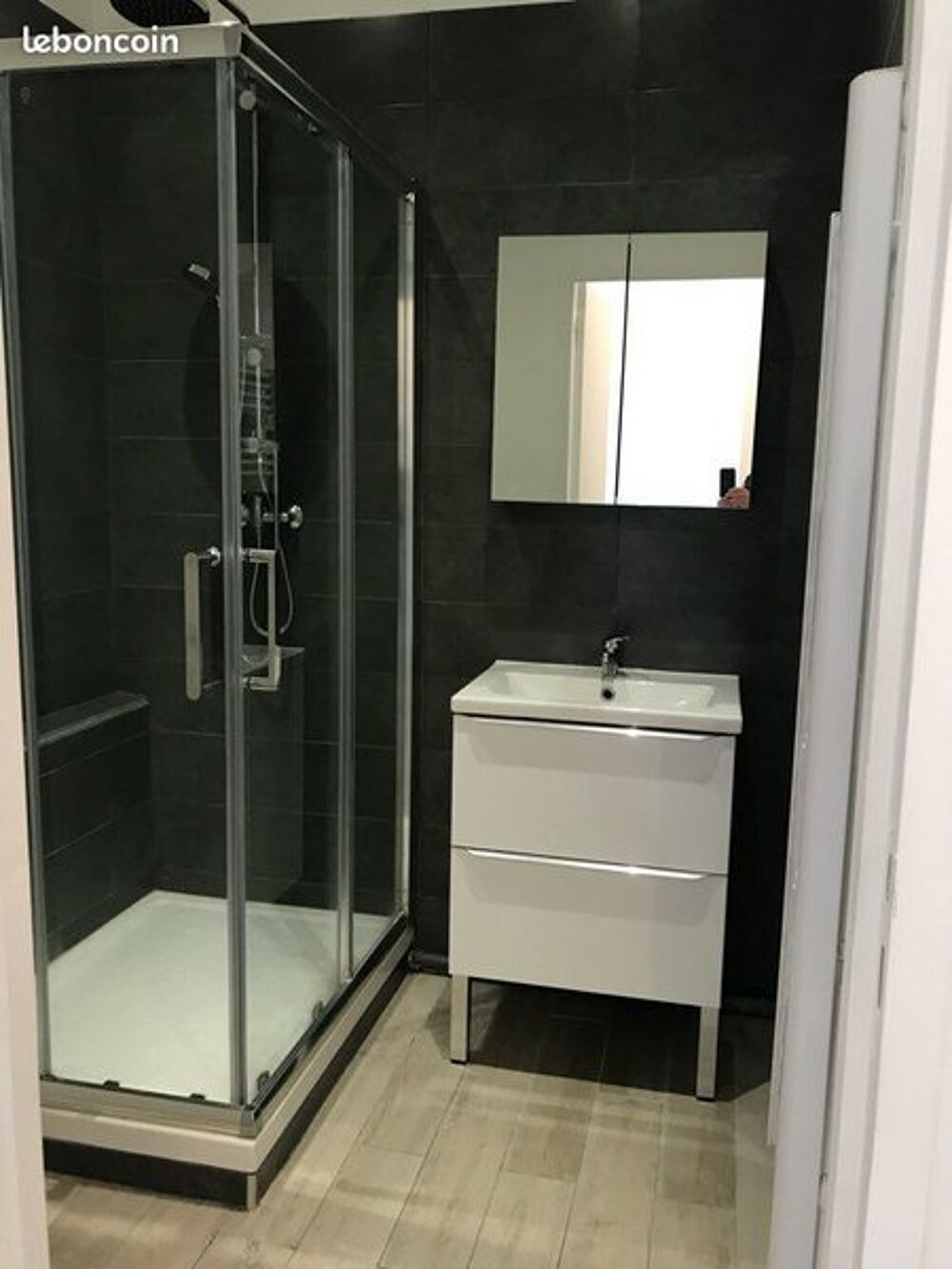 location Appartement - 3 pièce(s) - 63 m² Marseille 7