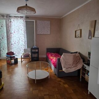  Appartement à louer 3 pièces 62 m²