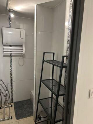  Appartement à louer 1 pièce 47 m²