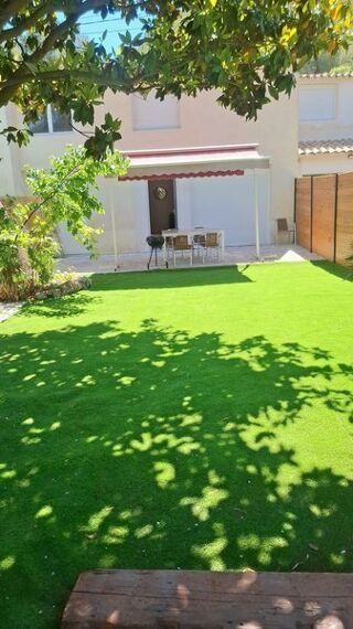  Maison à louer 4 pièces 145 m²