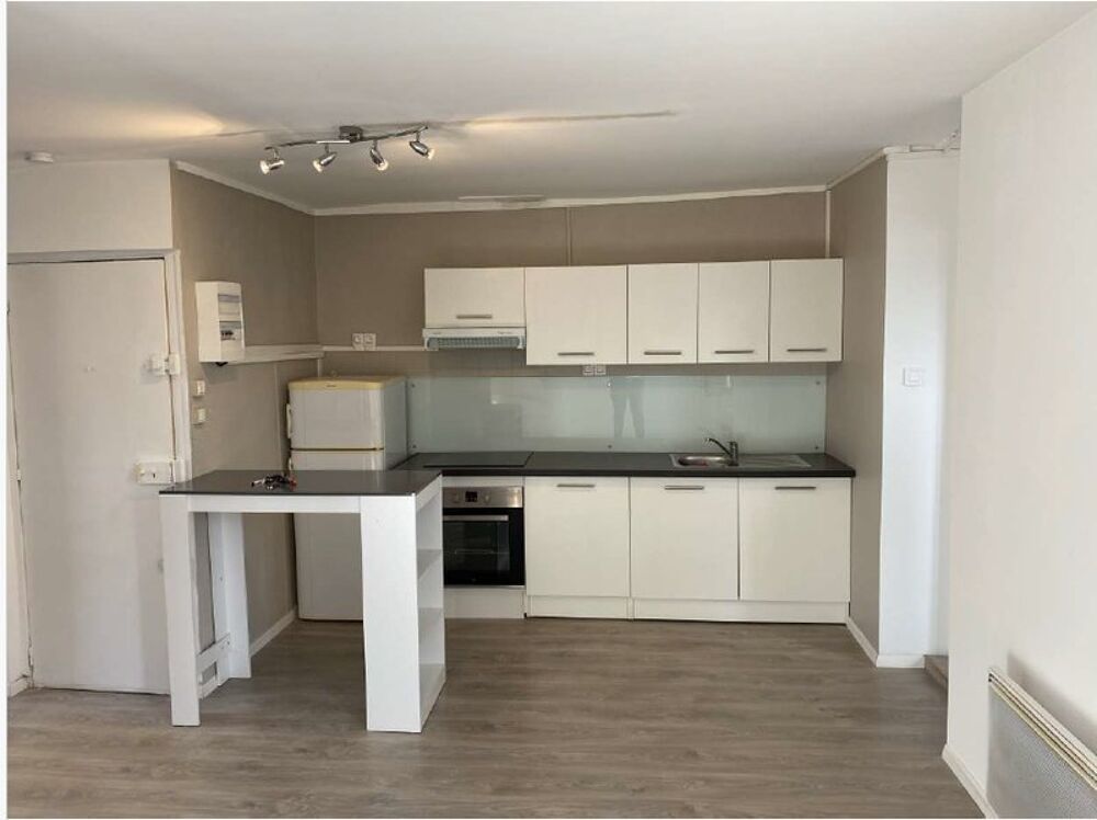 location Appartement - 2 pièce(s) - 38 m² Marseille 11