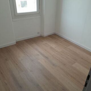  Appartement à louer 3 pièces 41 m²
