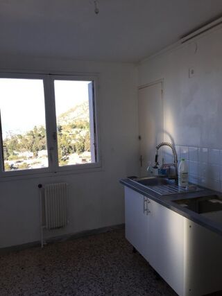  Appartement  louer 4 pices 73 m