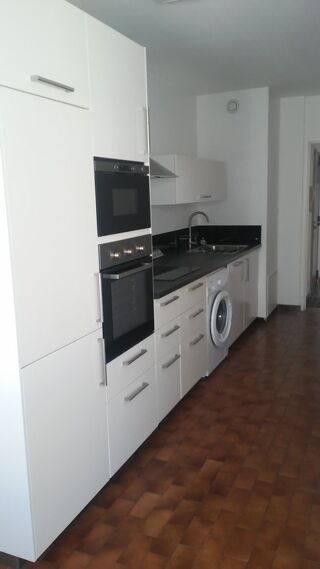  Appartement à louer 2 pièces 59 m² Marseille