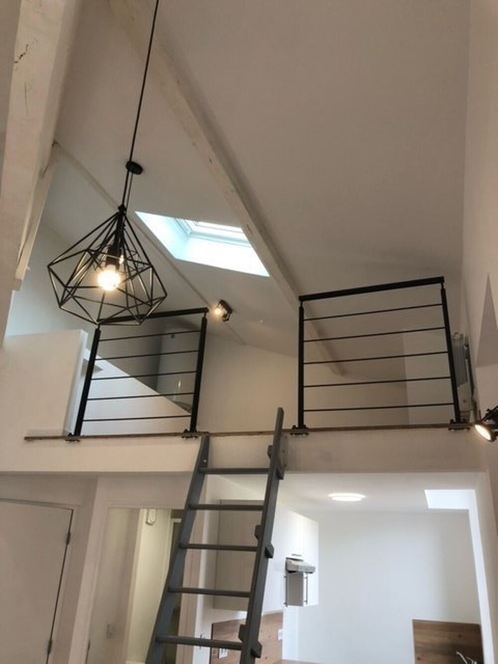 location Appartement - 1 pièce(s) - 28 m² Marseille 5