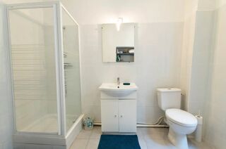  Appartement à louer 3 pièces 50 m²