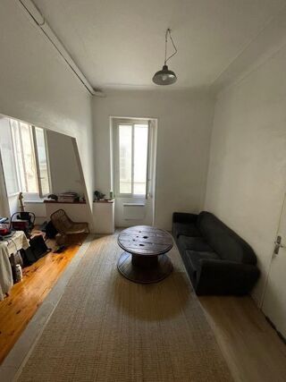  Appartement à louer 2 pièces 45 m²