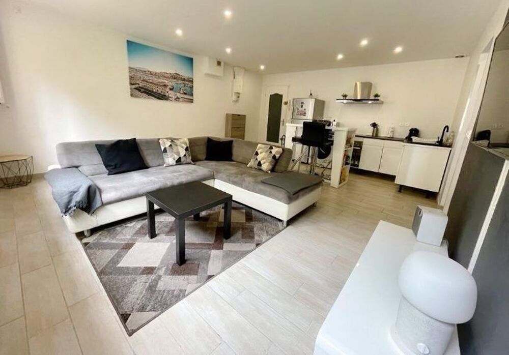 location Appartement - 2 pièce(s) - 47 m² Marseille 8